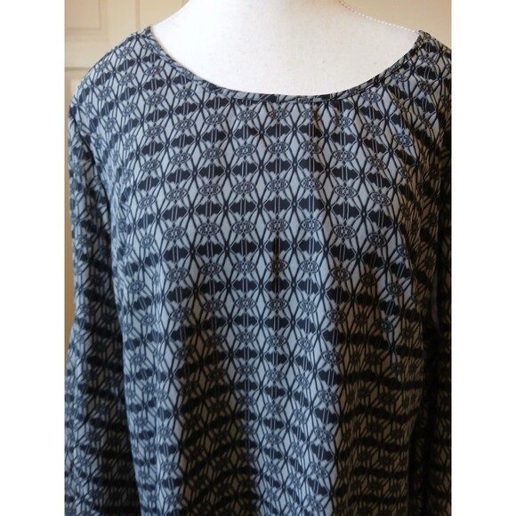 FASHION BUG Womens Blouse Tunic Lunes 3X Top Flared Long Sleeve Gray Geografic - Picture 9 of 16